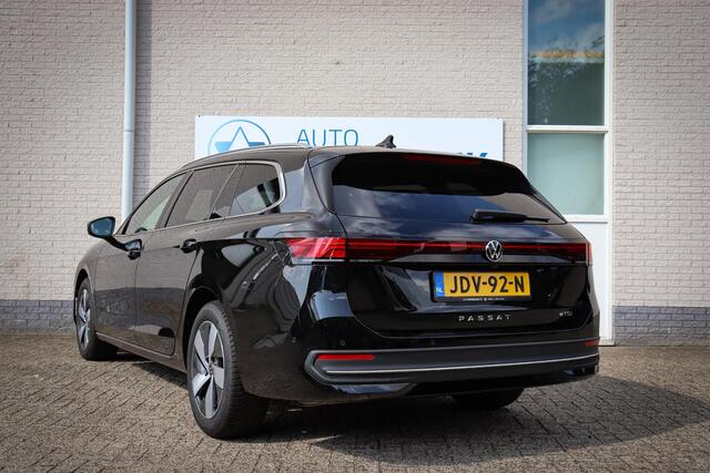 Volkswagen PASSAT Variant 1.5 eTSI Business Premium-pakket,virtual cockpit,head-up,