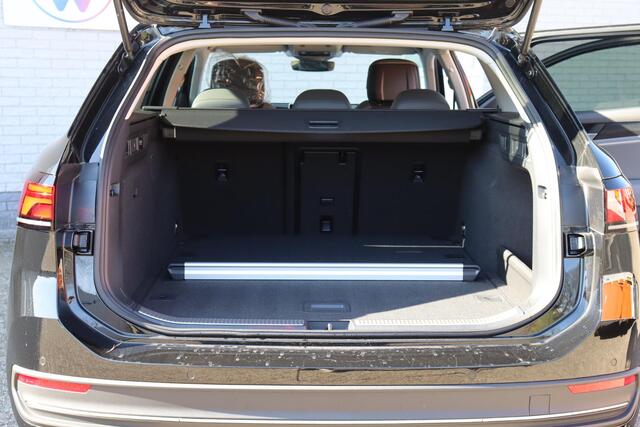 Volkswagen PASSAT Variant 1.5 eTSI Business Premium-pakket,virtual cockpit,head-up,