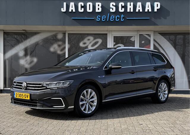 Volkswagen PASSAT Variant 1.4 TSI PHEV GTE / Trekhaak (1.600 KG) / Keyless / Carplay / Sensoren V+A / camera /