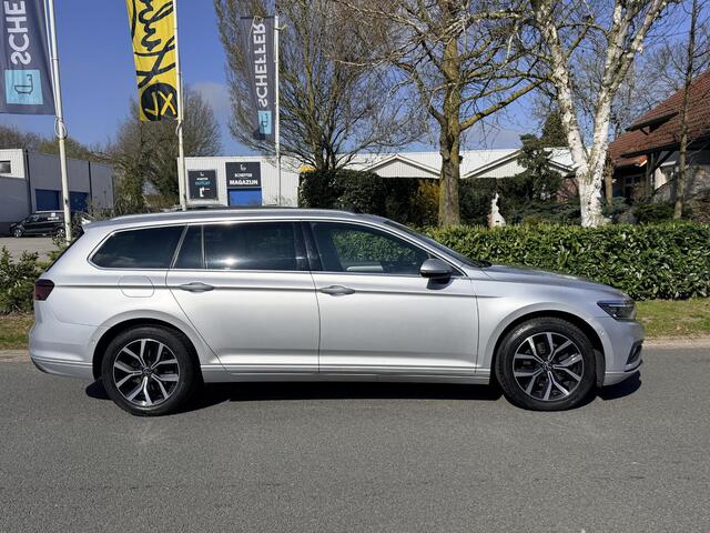 Volkswagen PASSAT Variant 2.0 TDI 150PK DSGoPanooACC