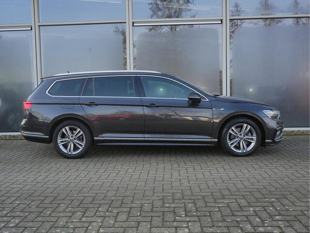 Volkswagen PASSAT Variant 1.5 TSI R-Line Business + | Achteruitrijcamera | Apple Carplay/Android Auto
