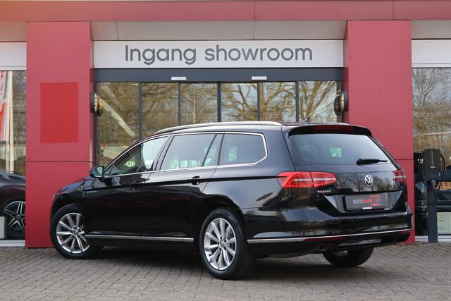 Volkswagen PASSAT Variant 1.8 TSI DSG Highline | Virtual Cockpit | Camera | Leder / Alcantara |