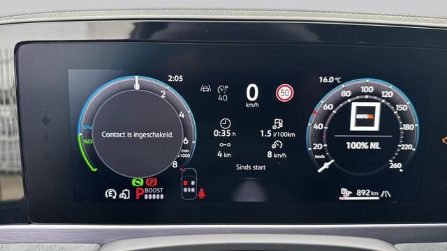 Volkswagen PASSAT Variant 1.5 eHybrid R-Line Edition 200kw / 272 PK / Trekhaak Demonstratiemodel