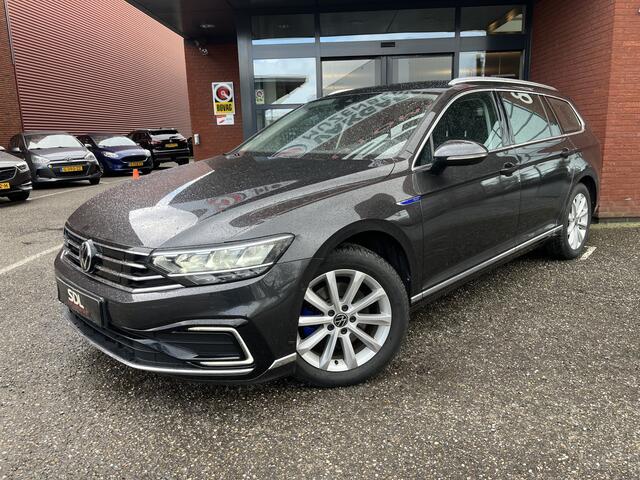 Volkswagen PASSAT Variant 1.4 TSI PHEV GTE Business // ERGO COMFORT // NAVI // CAMERA // CLIMA // DODEHOEK // ADAPTIVE CRUISE // ELEK. ACHTERKLEP //