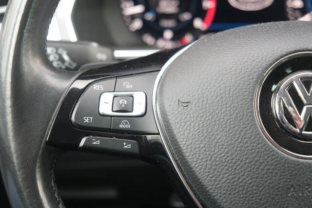 Volkswagen PASSAT 1.4 TSi 150pk DSG Variant Comfortline Business | Navi | App Connect | Climate | Adaptive Cruise | Camera | Stoelverwarming | Trekhaak