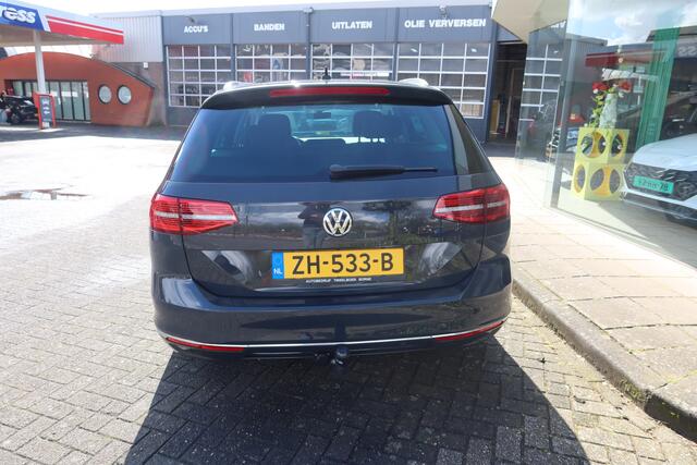 Volkswagen PASSAT Variant 1.5 150PK TSI Highline DSG I TREKHAAK