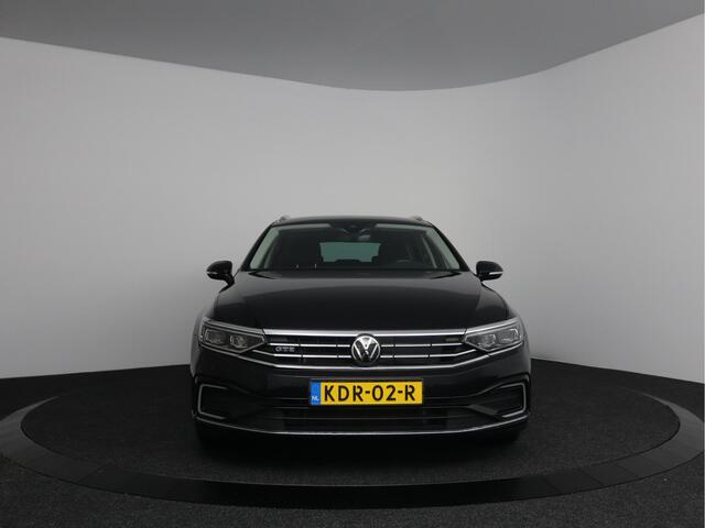 Volkswagen PASSAT Variant 1.4 TSI PHEV GTE Business Navigatie | Stoelverwarming | Apatieve Cruise Control