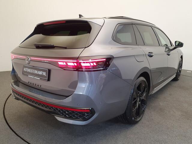 Volkswagen PASSAT Variant 1.5 eHybrid 272pk DSG/AUT R-Line Wegklapbare trekhaak, Harman/Kardon, Leder, Pano