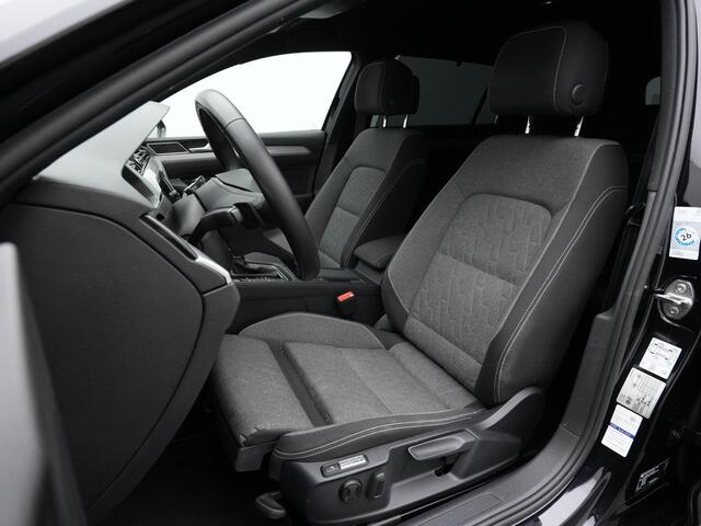 Volkswagen PASSAT Variant 1.4 TSI PHEV 218 pk GTE | IQ Light | Achteruitrijcamera | Elektrische achterklep | Stuur-/stoelverwarming | Adaptive Cruise | Navigatie