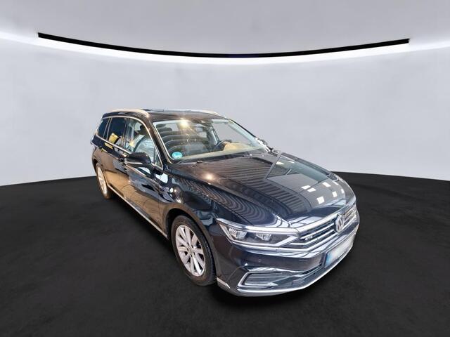 Volkswagen PASSAT Variant GTE 1.4 TSI eHybrid 218pk PHEV Business + / Trekhaak / iQ Light / 360 Camera / Wordt Verwacht