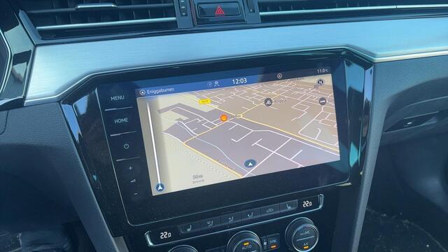 Volkswagen PASSAT Variant 1.5 TSI Elegance Business R R-LINE / FACELIFT / PANORAMADAK / FULL LED / TREKHAAK / CAMERA / CARPLAY / DAB+ / STOELVERW / NL-AUTO