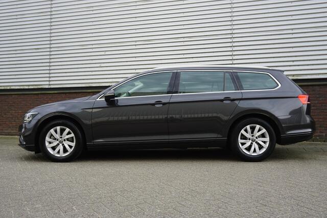 Volkswagen PASSAT Variant 1.5 TSI Business/Dealeronderhouden/ERGO stoelen/ Camera