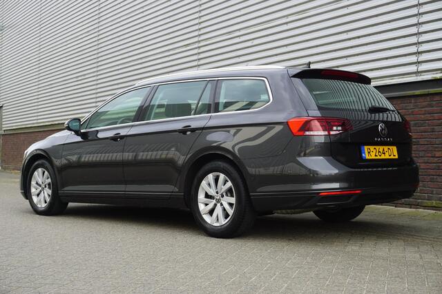 Volkswagen PASSAT Variant 1.5 TSI Business/Dealeronderhouden/ERGO stoelen/ Camera