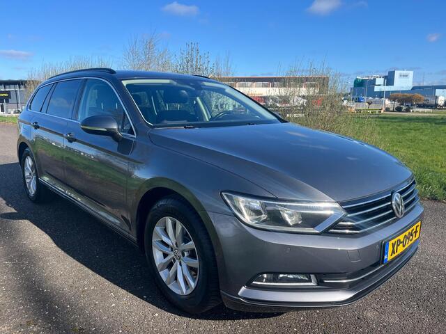 Volkswagen PASSAT Variant 1.4 TSI ACT Highline Business R