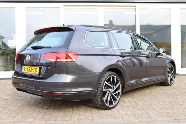 Volkswagen PASSAT Variant 1.4 TSI ACT Highline, Automaat, Cruise Control, Climate Control, Navi, Inklapbare Trekhaak, Prijs Is Rijklaar Inclusief 6 Maanden Garantie