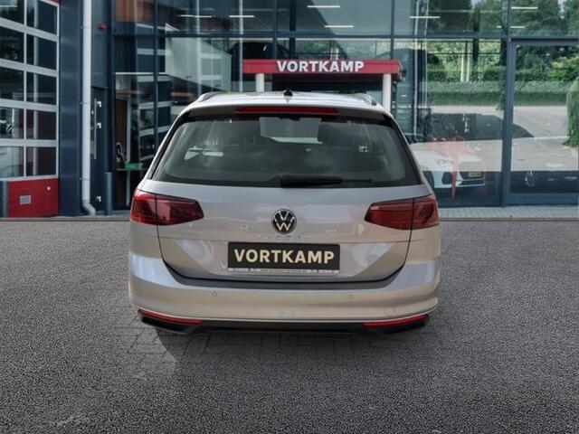 Volkswagen PASSAT 2.0 TDI BUSINESS TREKHAAK/CAMERA/ELEK-KLEP/IQ/ACC/STOEL+STUURVERW