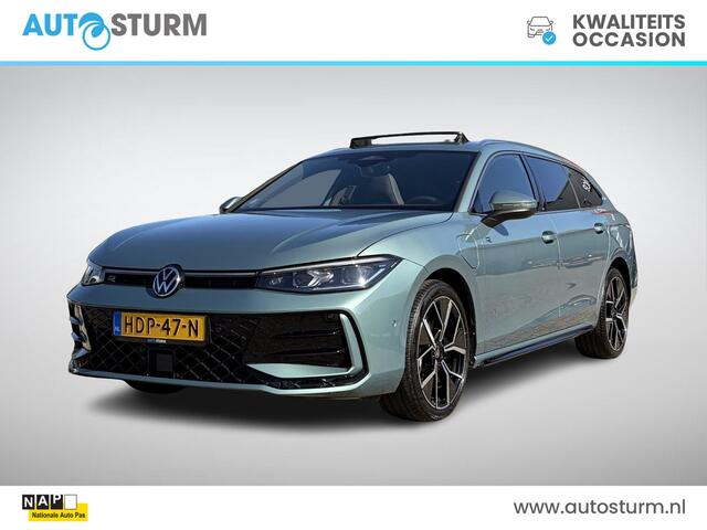 Volkswagen PASSAT Variant 1.5 eHybrid R-Line Edition NL-Auto, Volle Opties!