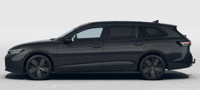 Volkswagen PASSAT Variant 1.5 eHybrid R-Line Business