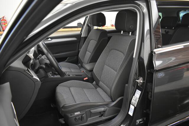 Volkswagen PASSAT 1.4 TSI PHEV GTE SOH 100% Virtual Disc pro Navi el Trekhaak Camera Business