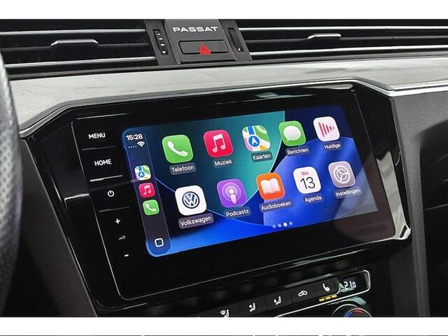 Volkswagen PASSAT 1.4 TSI PHEV GTE SOH 100% Virtual Disc pro Navi el Trekhaak Camera Business