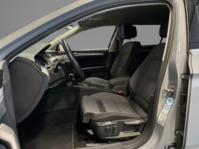 Volkswagen PASSAT Variant 1.4 TSI 218pk DSG PHEV GTE Business · Camera · Apple/Android Car Play · Navigatie · P-Sensoren · Stoelverwarming · 17'' Inch ·