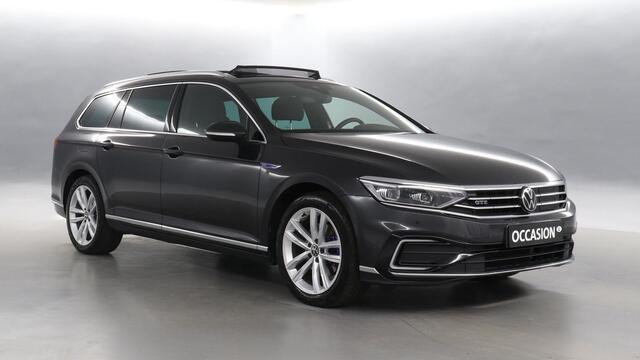 Volkswagen PASSAT Variant GTE 1.4 TSI eHybrid 218pk DSG PHEV Business | Trekhaak | Panorama | Navigatie | Stoelverw.