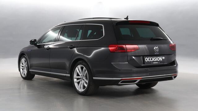 Volkswagen PASSAT Variant GTE 1.4 TSI eHybrid 218pk DSG PHEV Business | Trekhaak | Panorama | Navigatie | Stoelverw.