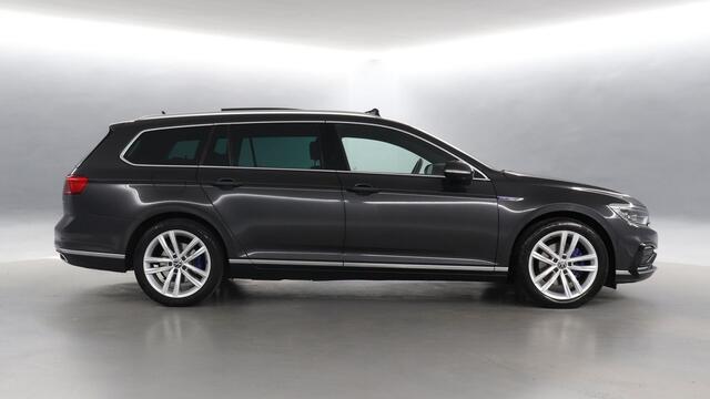 Volkswagen PASSAT Variant GTE 1.4 TSI eHybrid 218pk DSG PHEV Business | Trekhaak | Panorama | Navigatie | Stoelverw.