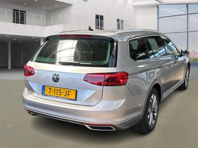 Volkswagen PASSAT Variant 1.4 TSI PHEV GTE Business 17"/Trekhaak/IQ Lights/Stoelverwarming/Camera/Apple Carplay & Android Auto