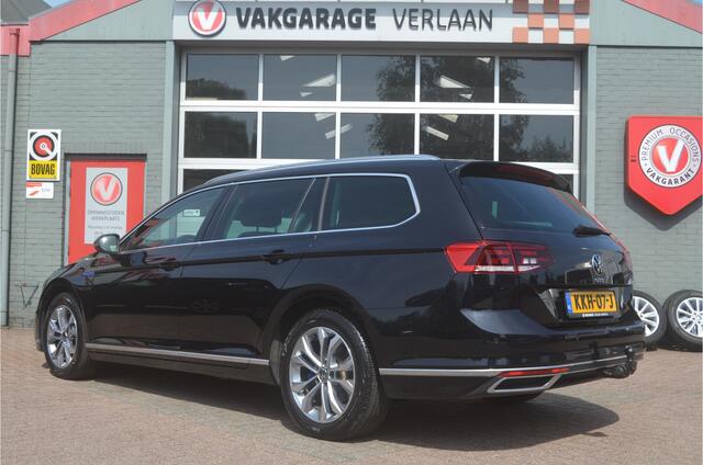Volkswagen PASSAT Variant 1.4 TSI PHEV GTE Business 12 mnd. gar. trekhaak / HUD / 360 camera