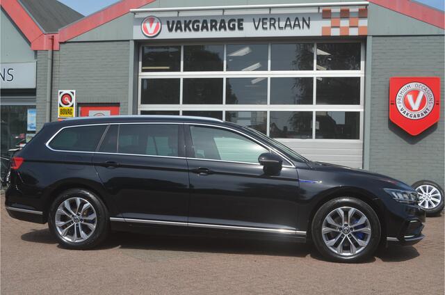 Volkswagen PASSAT Variant 1.4 TSI PHEV GTE Business 12 mnd. gar. trekhaak / HUD / 360 camera