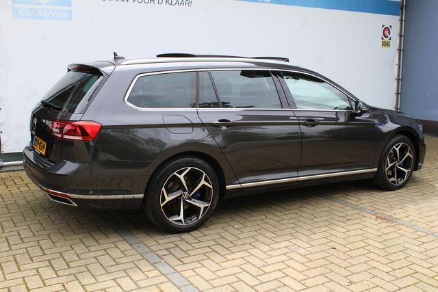Volkswagen PASSAT Variant 1.4 TSI PHEV GTE Business | Incl. 12 maanden Garantie | Panorama dak | Stoelmassage | Adaptive cruise | Achteruitrijcamera | Keyless entry/start | Stoel/stuur verwarming | Elektrische kofferbakklep | Apple CarPlay/Android Auto | Climate controle |