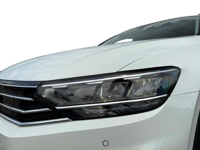 Volkswagen PASSAT Variant 1.4 TSI PHEV GTE ? Trekhaak ? ACC ? Camera