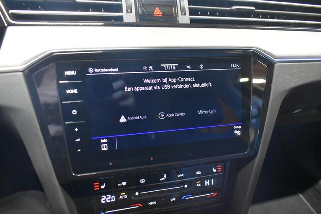 Volkswagen PASSAT GTE Virtual Discpro Navi Vol leder EL Trekhaak Business
