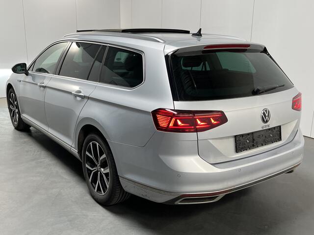 Volkswagen PASSAT Variant 1.4 TSI PHEV GTE / AUTOMAAT/ PANO/ LEER/ APP-CONNECT/ ACC/ PARK.SENSOREN + CAMERA/ STOELVERWARM./ MASSAGE/ KEYLESS/ ELEK.ACHTERKLEP/ DIGITAL DASH/ NAVI/ DAB/ CLIMA/ LED/ 17'' LMV