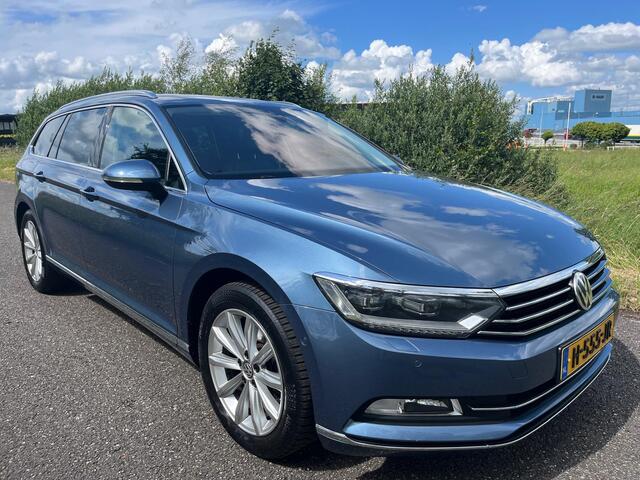 Volkswagen PASSAT Variant 1.4 TSI ACT Highline Business R
