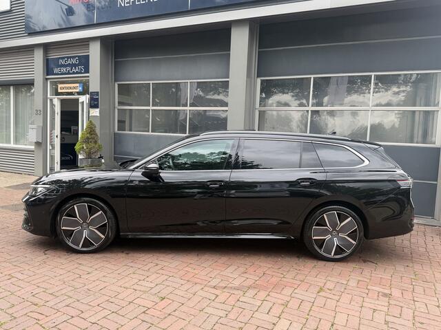 Volkswagen PASSAT Variant 1.5 eHybrid R-Line Edition | SoH 100% | 272pk | Pano | IQ.Light | ACC | Ergo active + massage