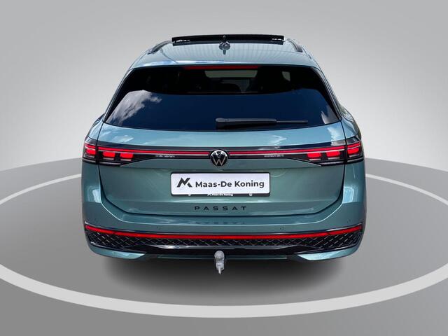Volkswagen PASSAT Variant 1.5eHybrid 200kW/272PK R-Line DSG · Panoramadak · Leder · Trekhaak · 360°Camera + Parkeersensoren · Garantie t/m 05-06-2030 of 100000km.