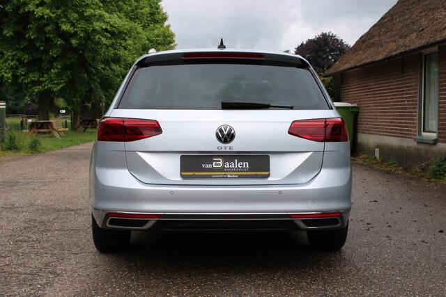 Volkswagen PASSAT Variant 1.4 TSI PHEV GTE SOh 94,4% LEER PANO IQ LIGHT TREKHAAK 51000KM!!!