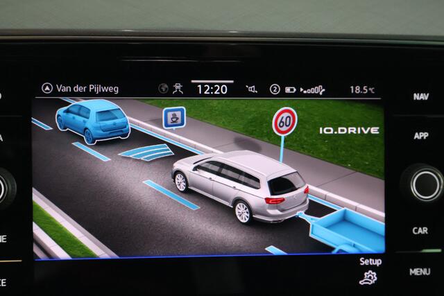Volkswagen PASSAT Variant 1.4 TSI PHEV GTE Trekhaak, Virtual cockpit, head-up,