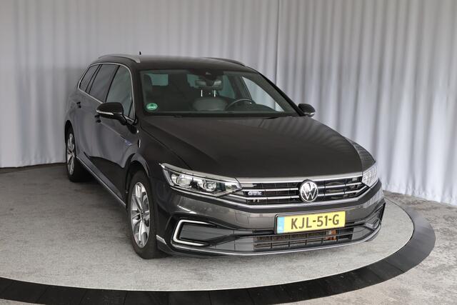Volkswagen PASSAT Variant 1.4 TSI PHEV GTE Trekhaak, Virtual cockpit, head-up,