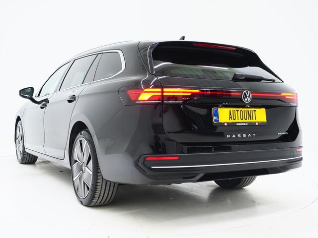 Volkswagen PASSAT Variant 1.5 eHybrid 204PK | Leder/Alcantara | Massage | Stoelkoeling | Trekhaak | HUD | 360 | Keyless