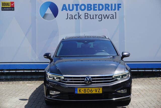 Volkswagen PASSAT Variant 1.5 TSI DSG R-Line Camera | Digital dashboard | Apple Carplay *All in prijs*
