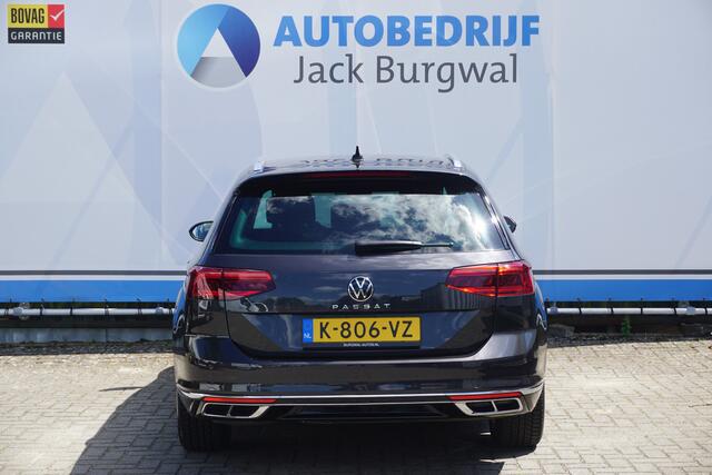 Volkswagen PASSAT Variant 1.5 TSI DSG R-Line Camera | Digital dashboard | Apple Carplay *All in prijs*