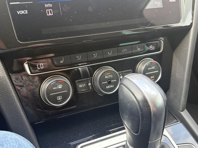 Volkswagen PASSAT Variant 1.4 TSI ACT Highline Automaat / Carplay / ACC / HUD / Virtual Display / Stoelverwarming