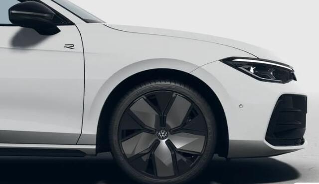 Volkswagen PASSAT Variant 1.5 eTSI R-Line Edition / Navi / APP Connect/ R-line