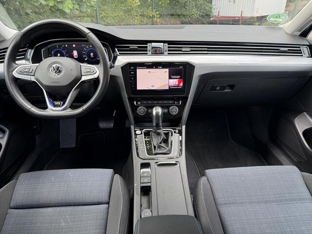 Volkswagen PASSAT Variant 1.4 TSI PHEV GTE Business