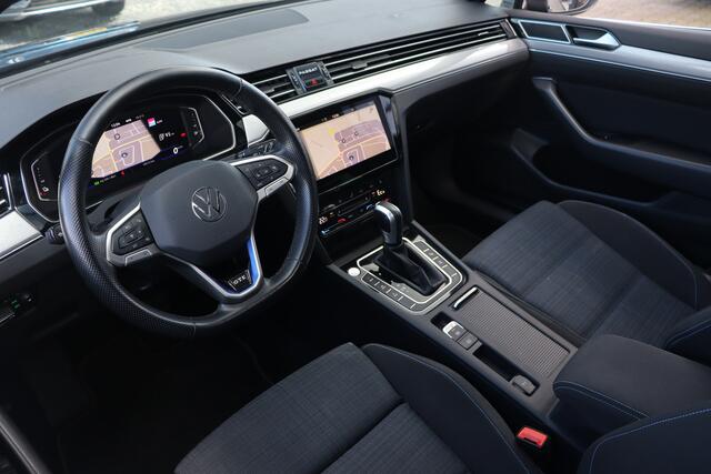 Volkswagen PASSAT Variant 1.4 TSI PHEV GTE Business | Trekhaak | Pano | 360 Camera |