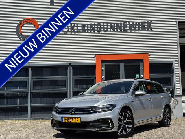 Volkswagen PASSAT Variant 1.4 TSI PHEV GTE / Trekhaak / SoH 88,2 / Applecarplay/AndroidAuto / Stoelverwarming / Ergo Stoelen /