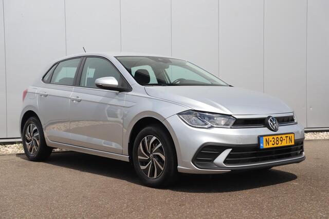 Volkswagen POLO 1.0 TSI Life 95PK NAP NW MODEL! Virtual Cockpit 15 inch LMV Radio Carplay Android Bluetooth Navigatie Achteruitrijcamera Adaptive Cruise LED